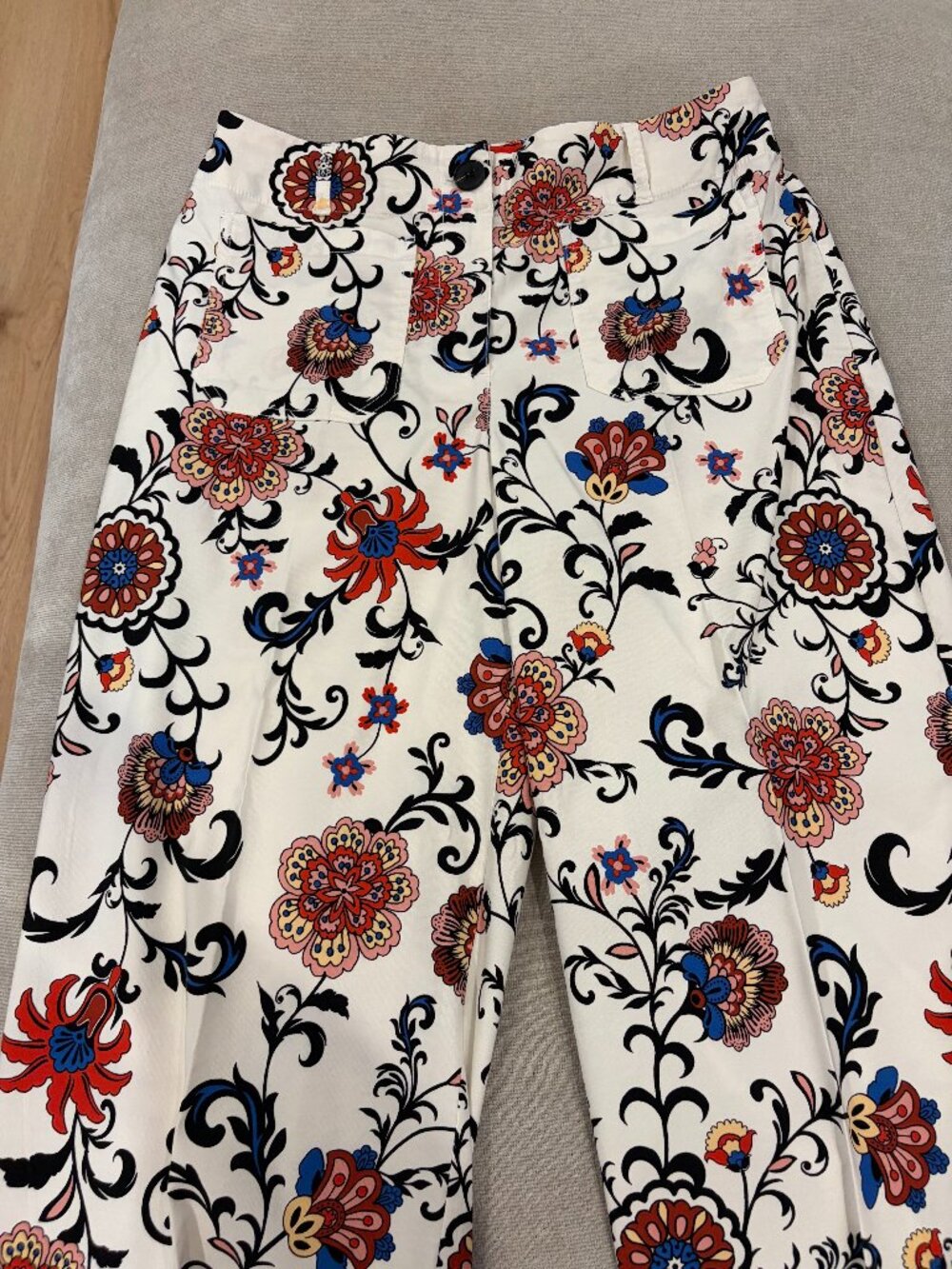 Nicole Miller wide leg pants